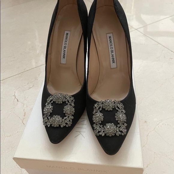 Manolo Blahnik Shoes - Manolo blahnik hangisi heels